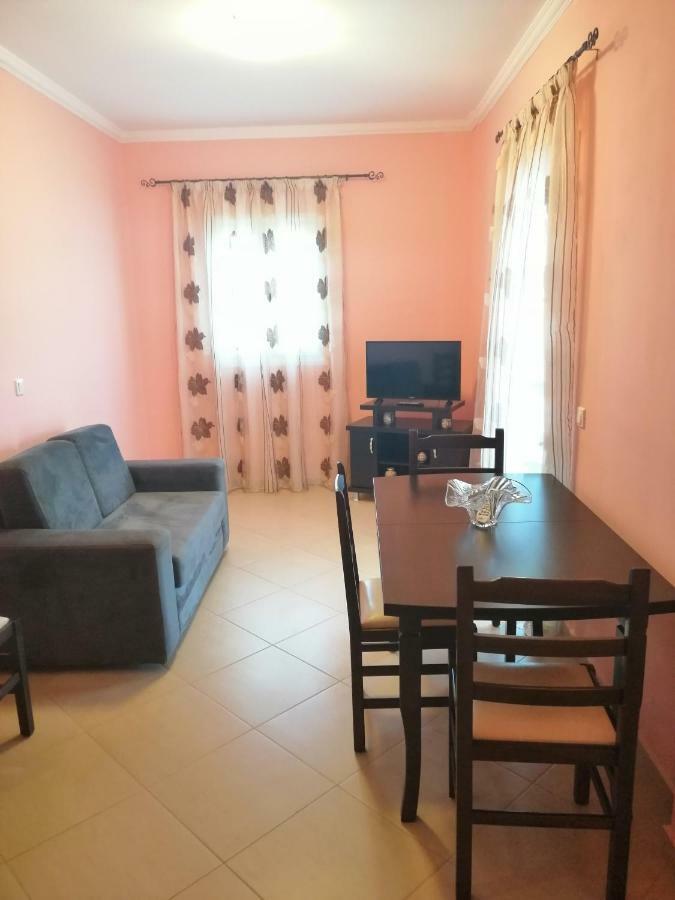 Helen'S House Apartment Ksamil Exterior photo