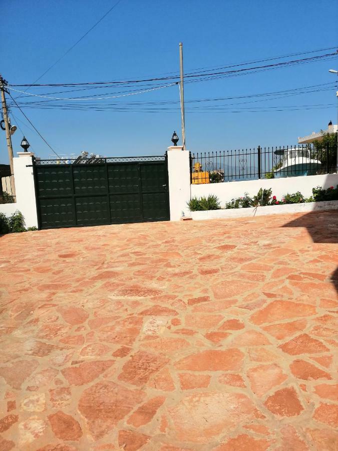 Helen'S House Apartment Ksamil Exterior photo